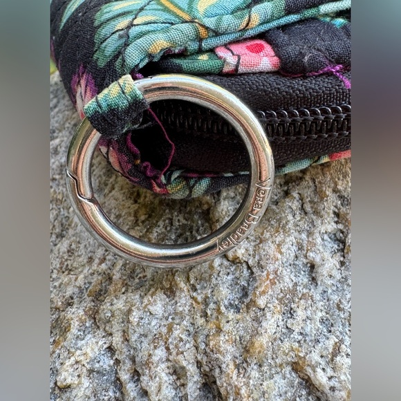 Vera Bradley trifold zip around floral Cottagecore wallet Euc - Picture 4 of 4